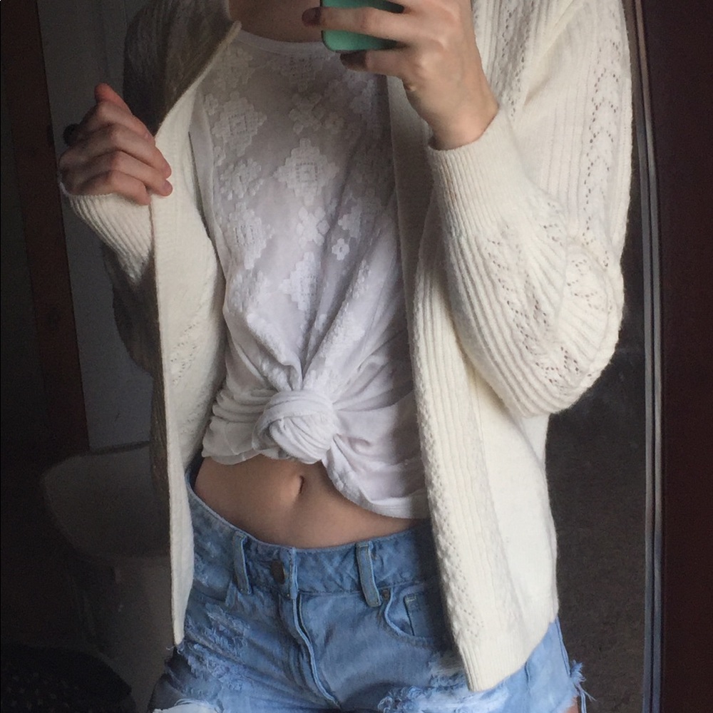 Adorable Vintage Sweater